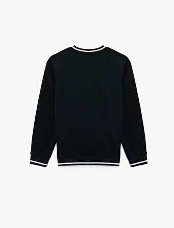 Regular Fit Uzun Kollu Çizgi Detaylı Şardonlu V Yaka Sweatshirt
