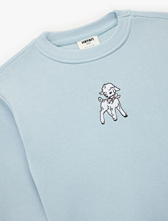 Uzun Kollu Bisiklet Yaka Kuzu Nakış Detaylı Sweatshirt