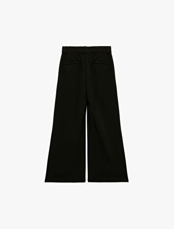 Cep Detaylı Basic Pantolon