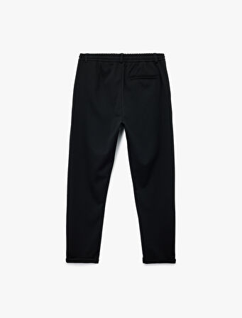 Cep Detaylı Düğmeli Pike Kumaş Beli Bağcıklı Pantolon