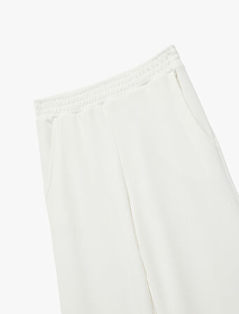 Rahat Kalıp Beli Lastikli Cep Detaylı Geniş Paça Eşofman Altı