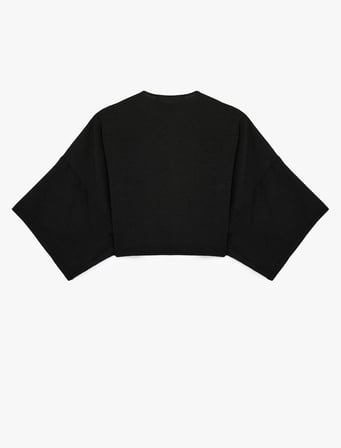 Kısa Kollu Kruvaze Yaka Bağlamalı Crop Oversize Kimono