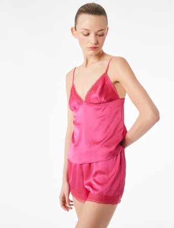 Rahat Kalıp Beli Lastikli Dantel Detaylı Saten Mini Şort Pijama Altı