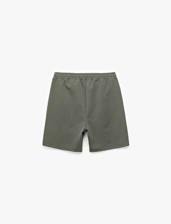 Pike Kumaş Cep Detaylı Bermuda Beli Bağcıklı Spor Şort