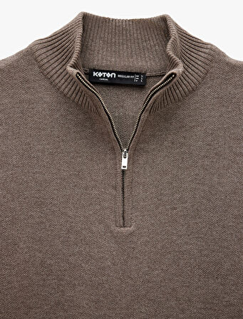 Uzun Kollu Regular Fit Basic Yarım Fermuarlı Triko Kazak