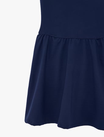 Slim Fit Kolsuz Çapraz İp Askılı Şortlu Mini Spor Elbise