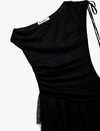 Asimetrik Yaka Kolsuz Büzgülü Slim Fit Mini Elbise