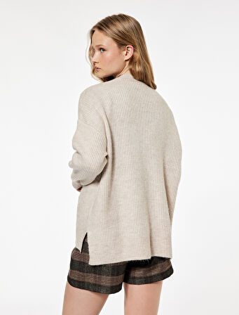 Uzun Kollu V Yaka Basic Triko Kazak