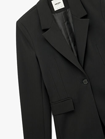 Slim Fit Uzun Kollu Cep Detaylı Düğmeli Geniş Yaka Blazer Ceket