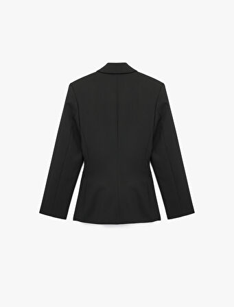 Slim Fit Uzun Kollu Cep Detaylı Düğmeli Geniş Yaka Blazer Ceket