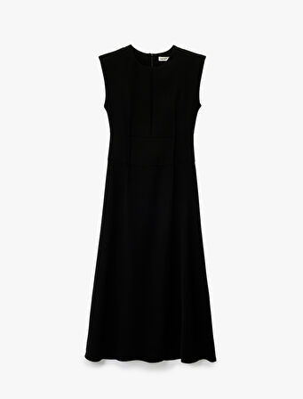 Kolsuz Bisiklet Yaka Dikiş Detaylı Midi Elbise