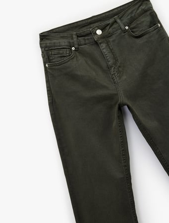 Pamuklu Dar Kalıp Düğmeli Cepli İspanyol Paça Crop Jean Pantolon -  Kick Flare Jeans