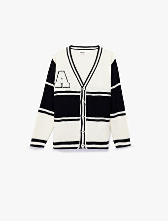 Uzun Kollu Düğmeli V Yaka Triko Hırka