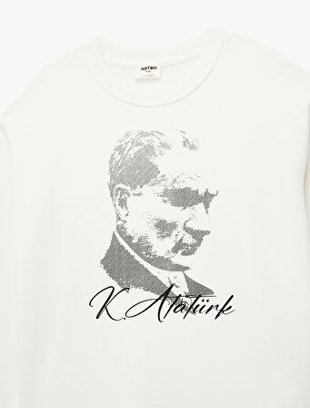 Atatürk Baskılı Uzun Kollu Bisiklet Yaka Pamuklu Sweatshirt