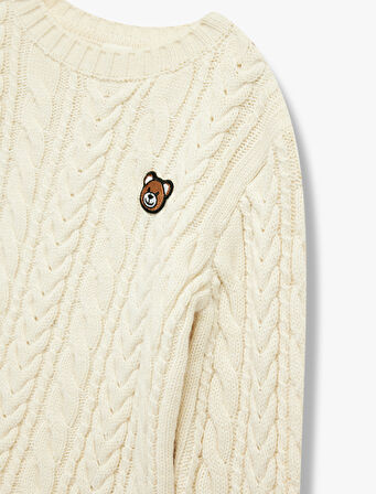 Uzun Kollu Bisiklet Yaka Ayıcık Detaylı Triko Kazak