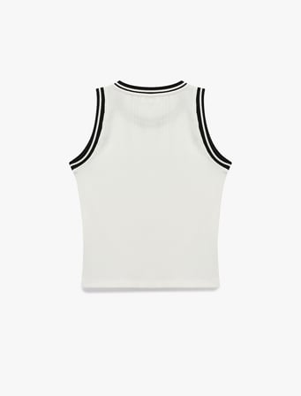 Slim Fit Biyeli Bisiklet Yaka Kolsuz Bluz