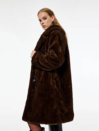 Koton X Melis Ağazat - Suni Kürk Kaban Düğmeli Uzun Kollu Cepli