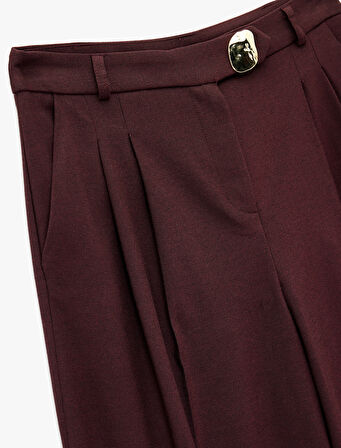 Koton X Melis Ağazat - Cepli Pile Detaylı Metal Aksesuarlı Palazzo Pantolon