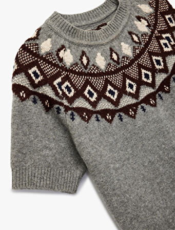 Koton X Melis Ağazat - Kısa Kollu Bisiklet Yaka Desenli Triko Kazak