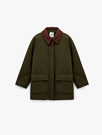 Yaka Detaylı Fermuarlı Çıtçıt Düğmeli Cepli Ceket