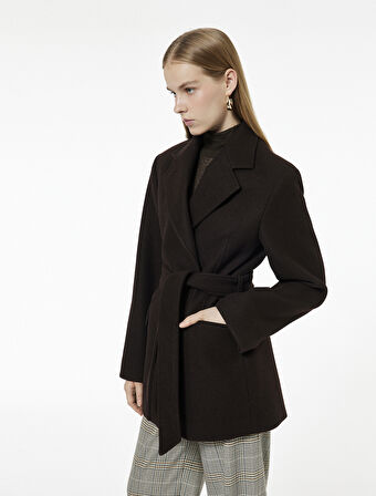 Kemerli Cepli Kruvaze Uzun Kollu Kaşe Kaban