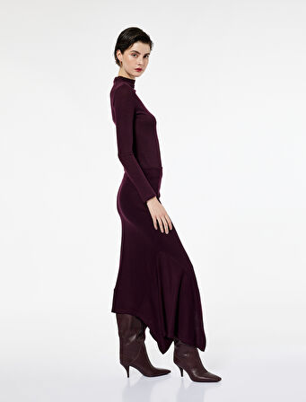 Asimetrik Etek Ucu Detaylı Midi Etek