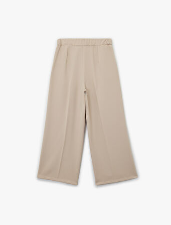 Pile Detaylı Düz Geniş Kısa Paça Kumaş Pantolon