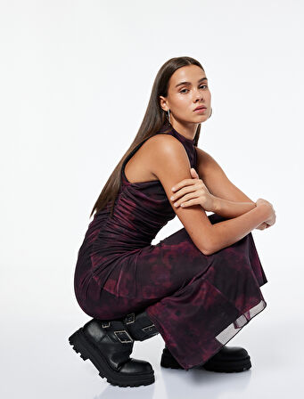 Slim Fit Kolsuz Bisiklet Yaka Çiçekli Uzun Tül Elbise