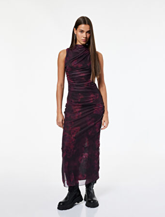 Slim Fit Kolsuz Bisiklet Yaka Çiçekli Uzun Tül Elbise