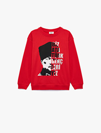 Pamuklu Uzun Kollu Bisiklet Yaka Atatürk Baskılı Sweatshirt