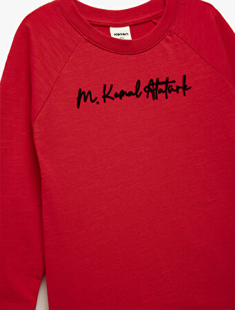 Uzun Kollu Bisiklet Yaka Atatürk Temalı Baskı Detaylı Pamuklu Tişört