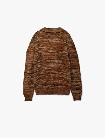 Uzun Kollu Polo Yaka Düğme Detaylı Triko Kazak