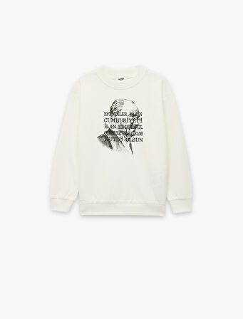 Pamuklu Atatürk Baskılı Bisiklet Yaka Uzun Kollu Sweatshirt