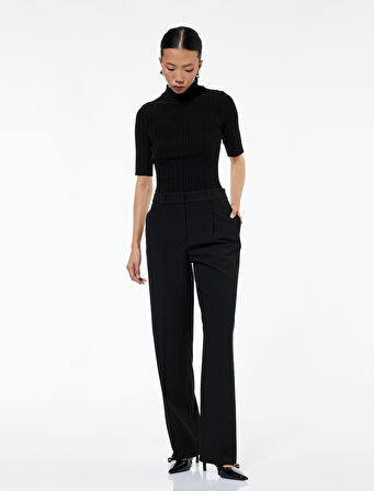 Pile Detaylı Cepli Düz Paça Kumaş Pantolon