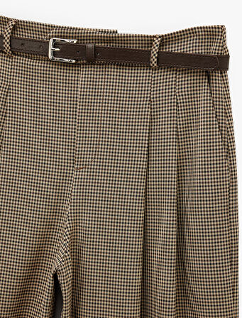 Cepli Pile Detaylı Kemerli Geniş Paça Ekose Pantolon