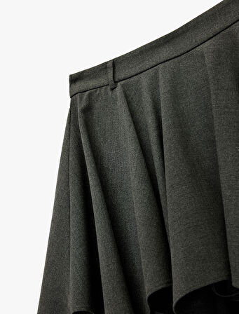 Viskon Karışımlı Volanlı Asimetrik Kesim Mini Etek