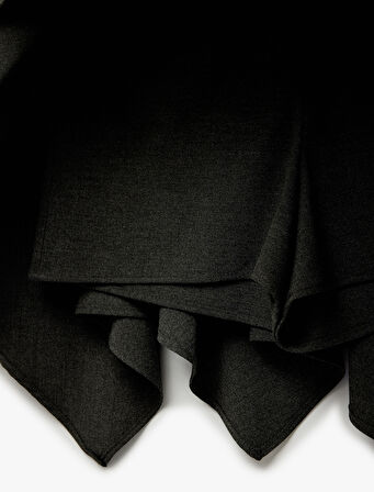 Viskon Karışımlı Volanlı Asimetrik Kesim Mini Etek