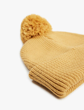 Ponpon Detaylı Örgü Triko Bere