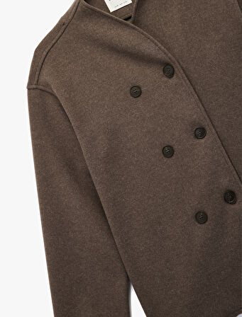 Uzun Kollu Dik Yaka Düğmeli Kruvaze Kaşe Ceket