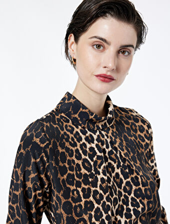 Dik Yaka Uzun Kollu Leopar Desenli Bluz