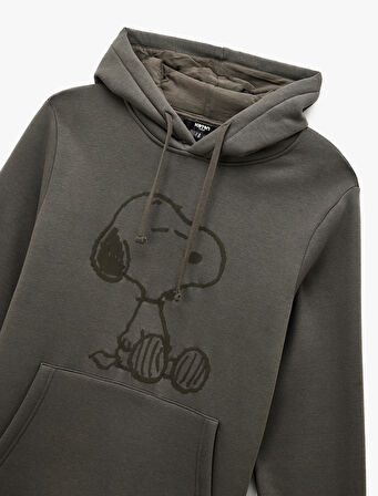 Uzun Kollu Kapşonlu Kanguru Cepli Lisanslı Snoopy Baskılı Sweatshirt