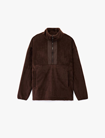 Uzun Kollu Cepli Yarım Fermuarlı Polar Sweatshirt
