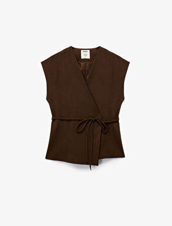 Koton X Melis Ağazat - Rahat Kalıp Kruvaze Bağlama Detaylı Yelek