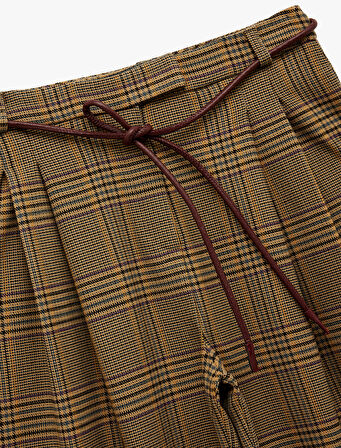 Koton X Melis Ağazat - Cepli Pile Detaylı Kemerli Ekose Balon Pantolon