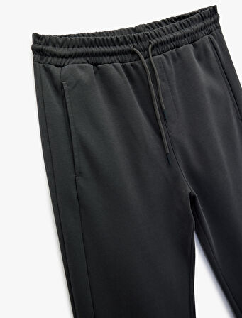 Pamuklu Rahat Kalıp Cepli Geniş Paça Spor Eşofman Altı