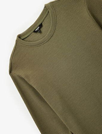 Pamuklu Uzun Kollu Dokulu Basic Bisiklet Yaka Sweatshirt