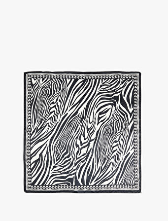 Zebra Desenli Saten Kare Şal