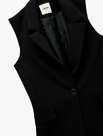 Geniş Yaka Cep Detaylı Slim Fit Kolsuz Yelek