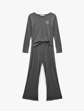 Uzun Kollu Bisiklet Yaka Nakış Detaylı Pijama Takımı