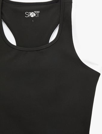 Kolsuz Bisiklet Yaka Slim Fit Sporcu Atleti